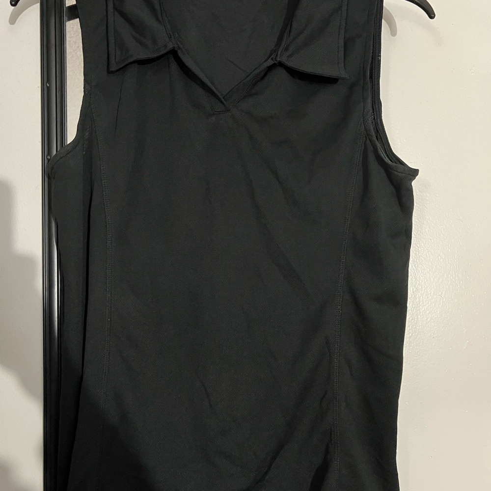Black Sleeveless Women's Top